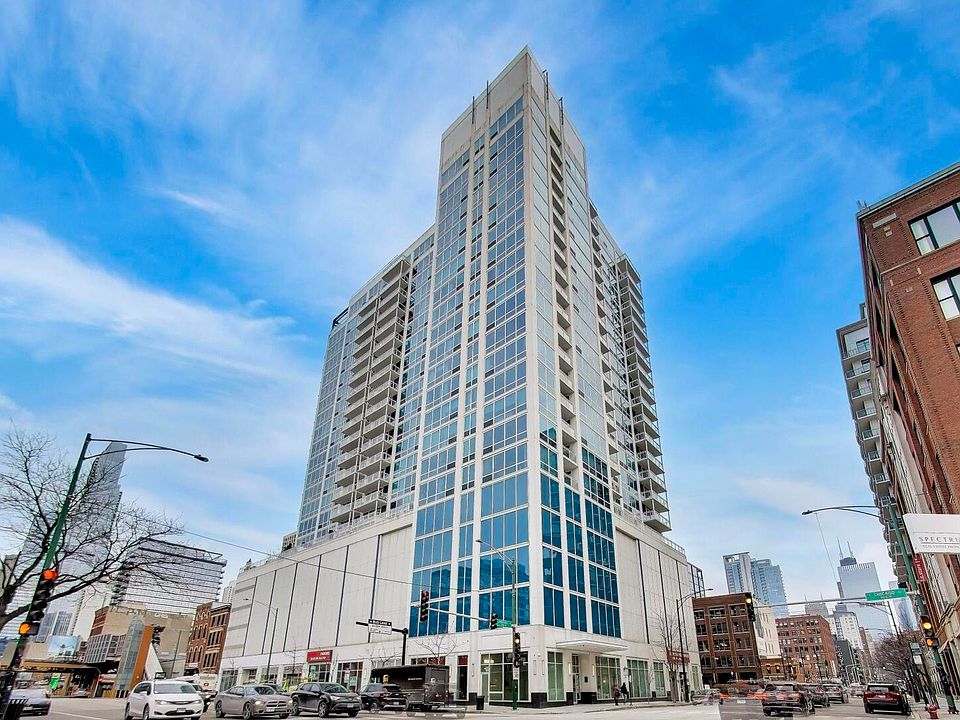 1st image of 757 N Orleans St #1105