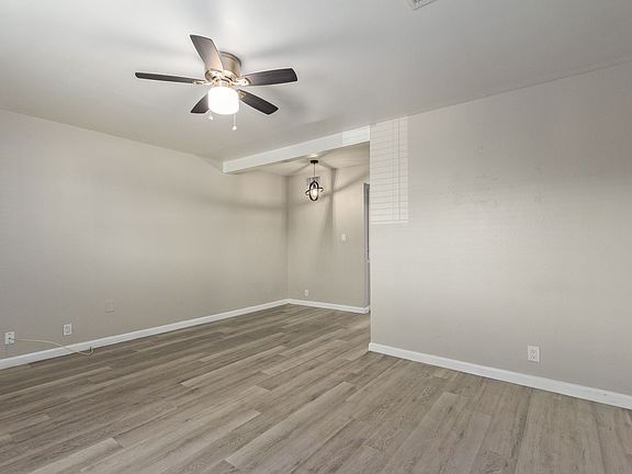 5th image of 3405 E Pinchot Ave #2422
