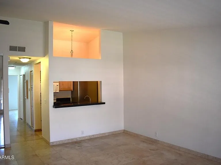 14203 N 19th Ave — Photo 4