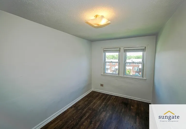 217 W Edgevale Rd — Photo 21
