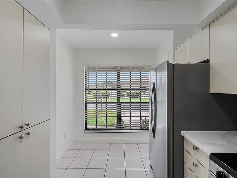 6510 Olivewood Cir — Photo 10