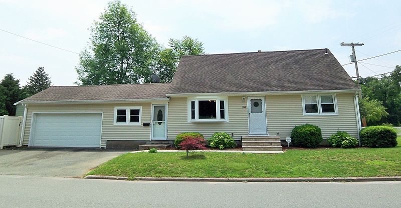 1st image of 503 Riverdale Blvd