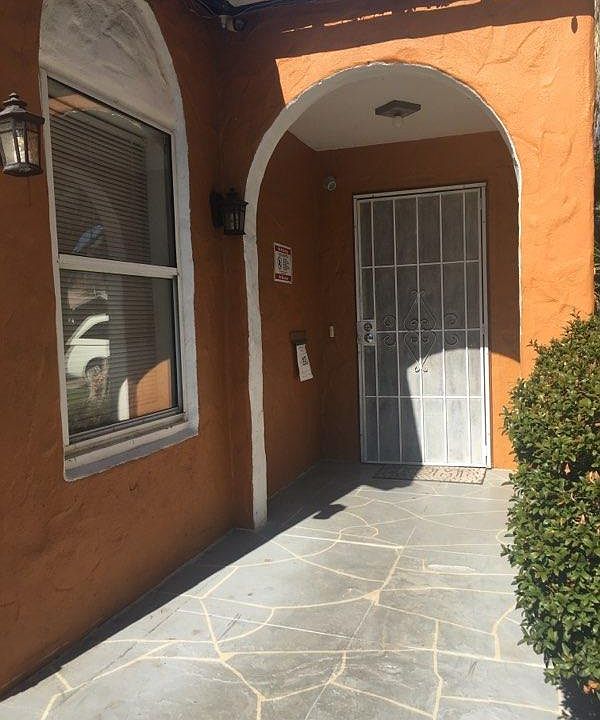 1st image of 2128 N Pershing Ave