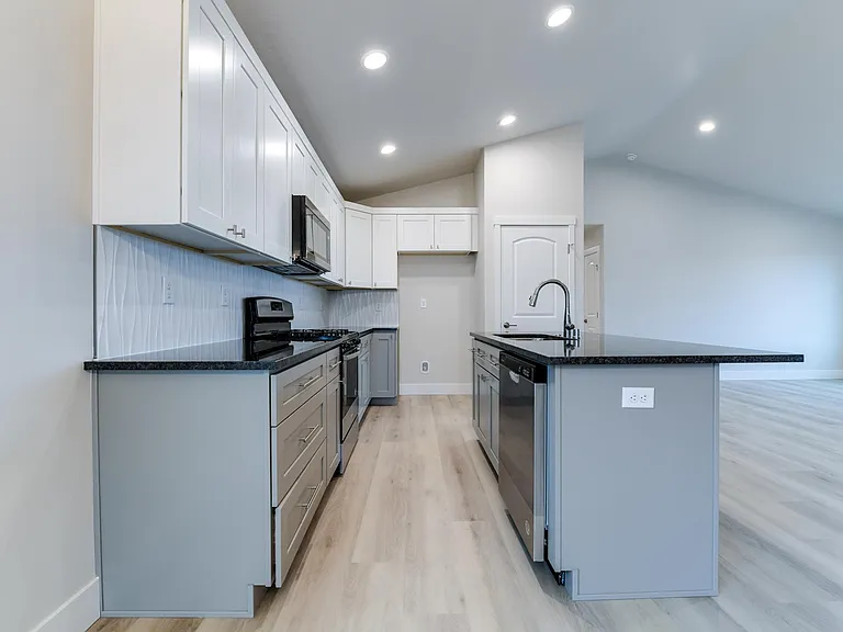 6068 W 30th Pl #3 — Photo 14