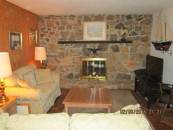 Family Room/Den