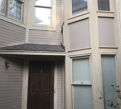 2nd image of 723 Victorian Pl