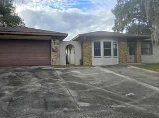 12082 SE 61st Ct, Belleview, FL 34420