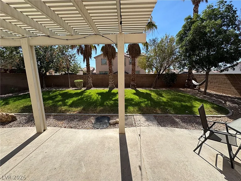 749 Beach Park St — Photo 14