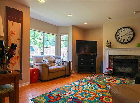 3rd image of 1509 Anne Dr #1