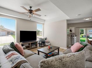 209 N 6th Ter, Louisburg, KS 66053