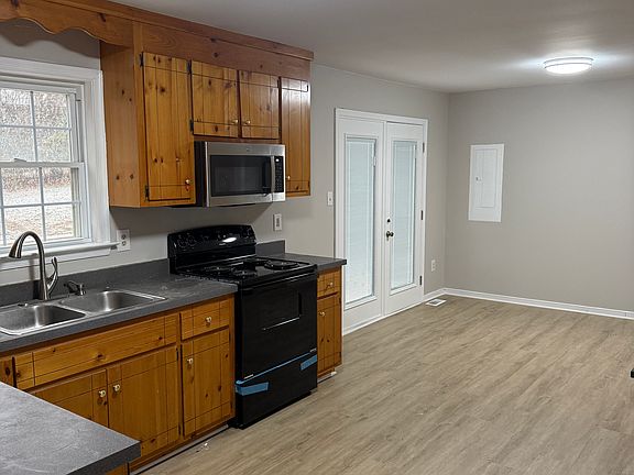 2nd image of 4715 Mason Dale Dr