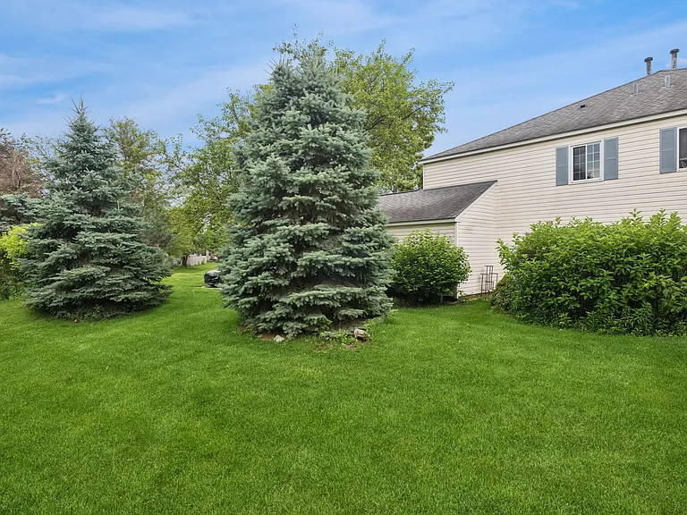 1500 Normantown Rd — Photo 13