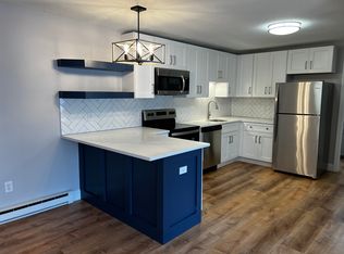 2 Pineland Avenue, Worcester, MA 01604