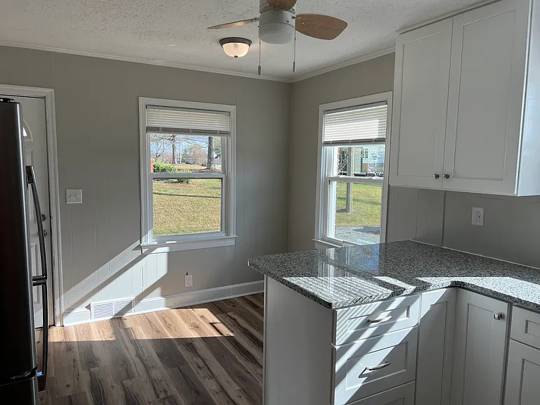 1706 Community Rd — Photo 15