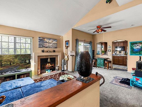 3rd image of 1050 La Tortuga Dr Unit 40