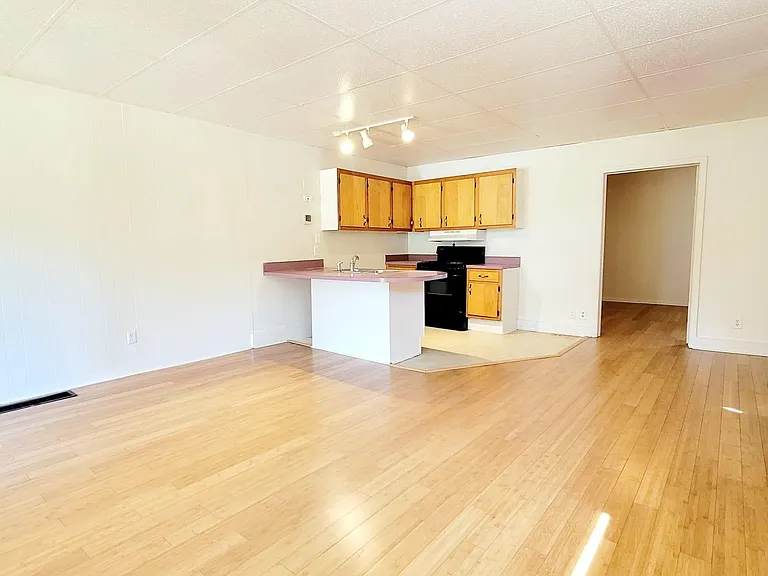 804 S 27th St #804 — Photo 5
