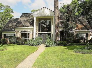 5814 Foresthaven Dr, Houston, TX 77066
