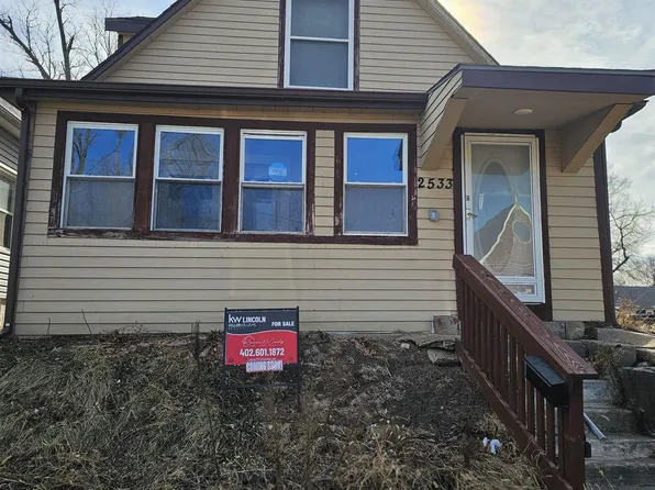 2533 Binney St, Omaha, NE 68111