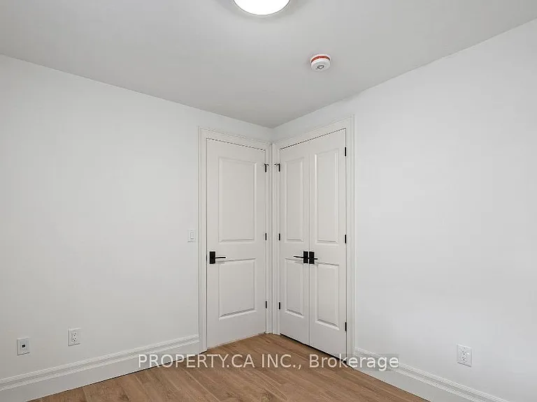 119 Invermay Ave — Photo 16