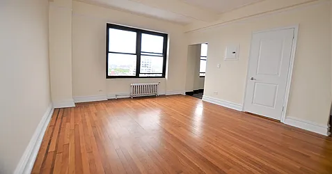 Rented by Manhattan Realty Group