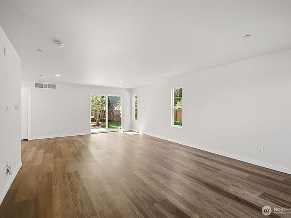 4th image of 1537 Bobs Hollow Lane