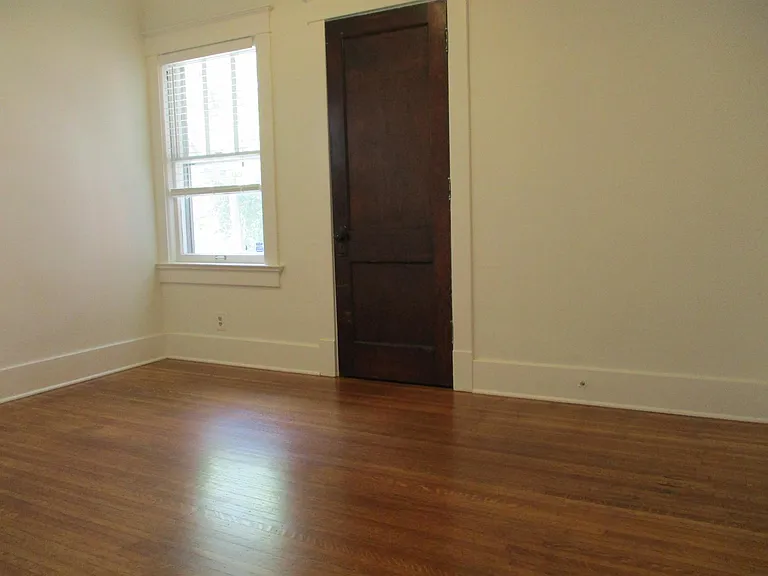 2929 English Ave — Photo 11