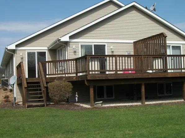 3377 Caleb Ct, West Bend, WI 53090