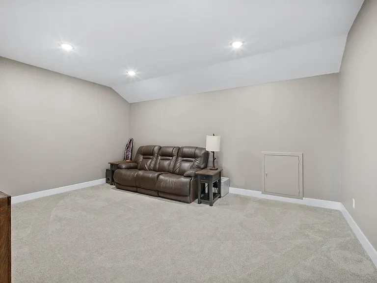 7306 Pecan Brook Ln — Photo 35