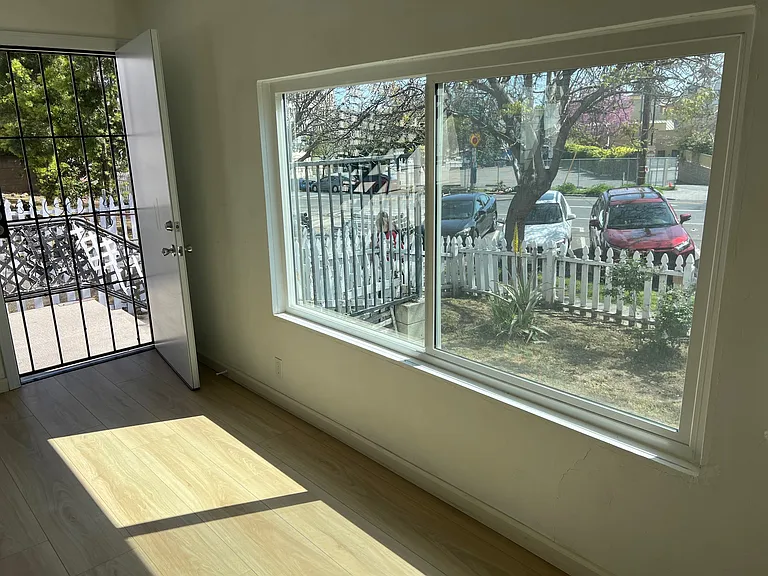 2023 Reservoir St #1 — Photo 3