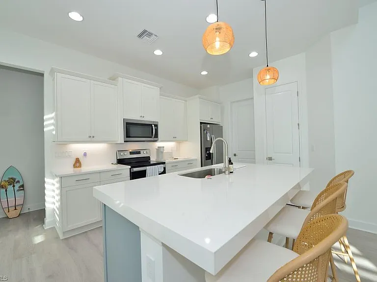 7259 Cayo Coco Ln — Photo 1