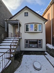 3720 S Hermitage Ave, Chicago, IL, 60609