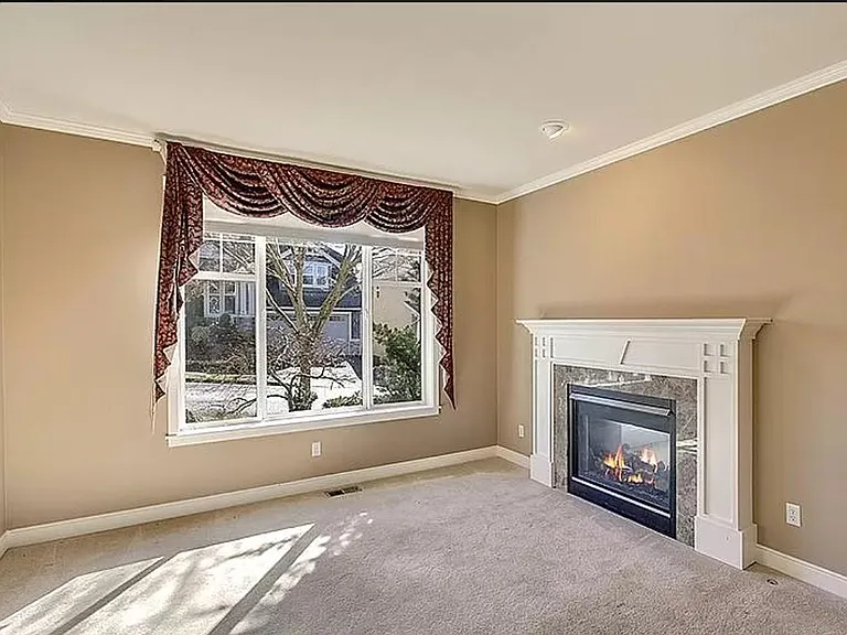 16552 NE 118th Way — Photo 5
