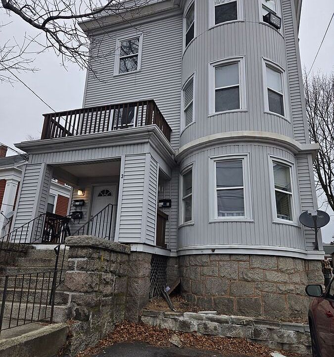 1st image of 3-5 West St #3