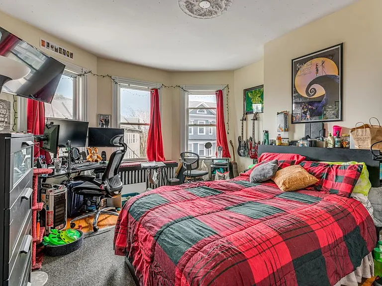 121 Calumet St #3 — Photo 5