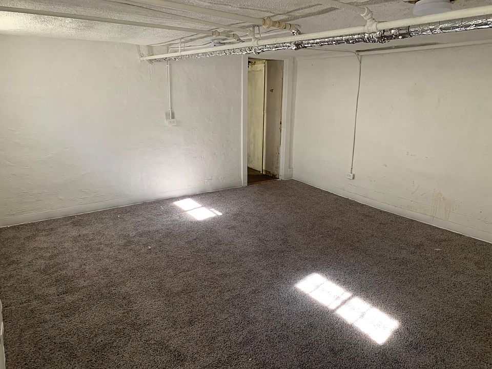 1st image of 830 N Clarkson St APT 7