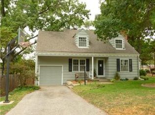 2800 W 73rd St, Prairie Village, KS 66208
