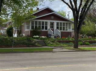 625 Centre STREET, Shaunavon, SK S0N 2M0