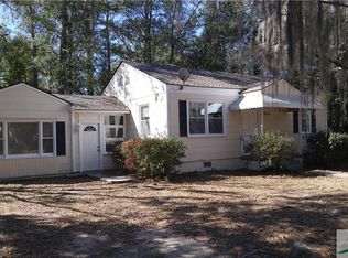 2101 N Fernwood Dr, Savannah, GA 31404