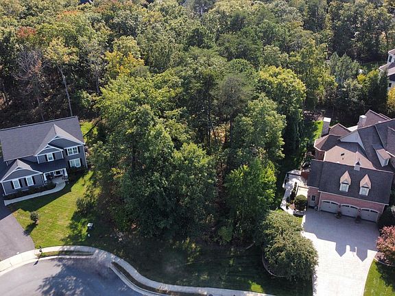 2nd image of 11304 Cromwell Ct