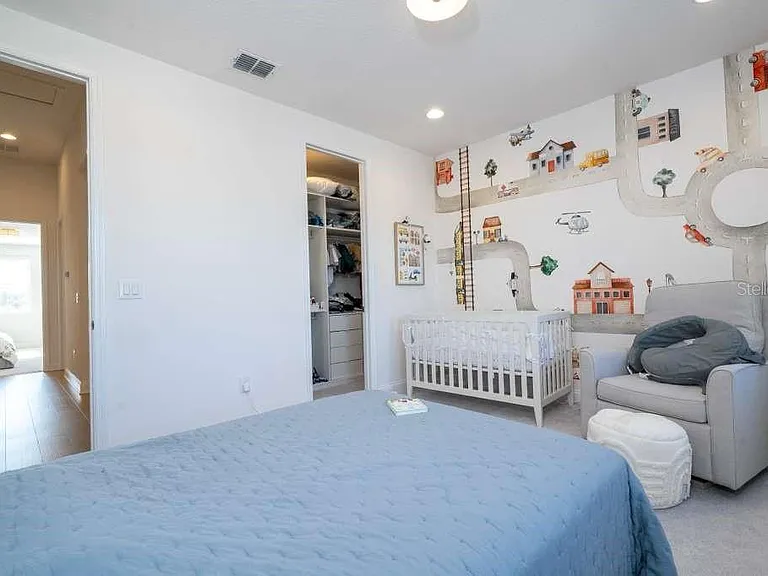 16870 Sanctuary Dr — Photo 96