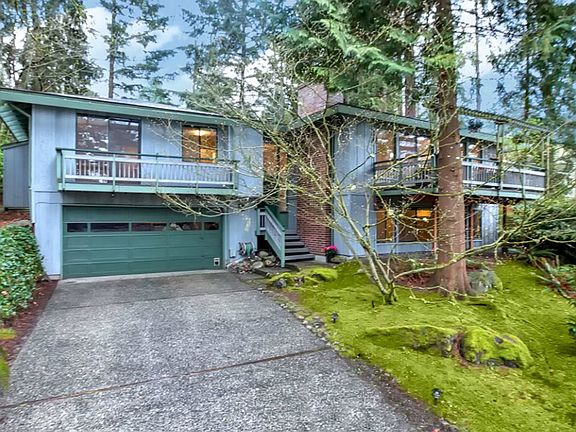5th image of 15611 SE 42nd Ct