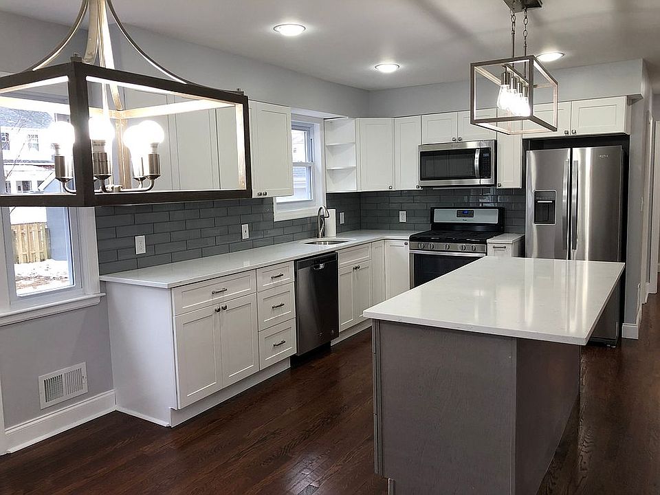 Beautiful kitchen lighting