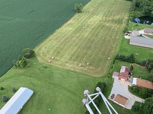 2419 E 2425 North Rd, White Heath, IL 61884