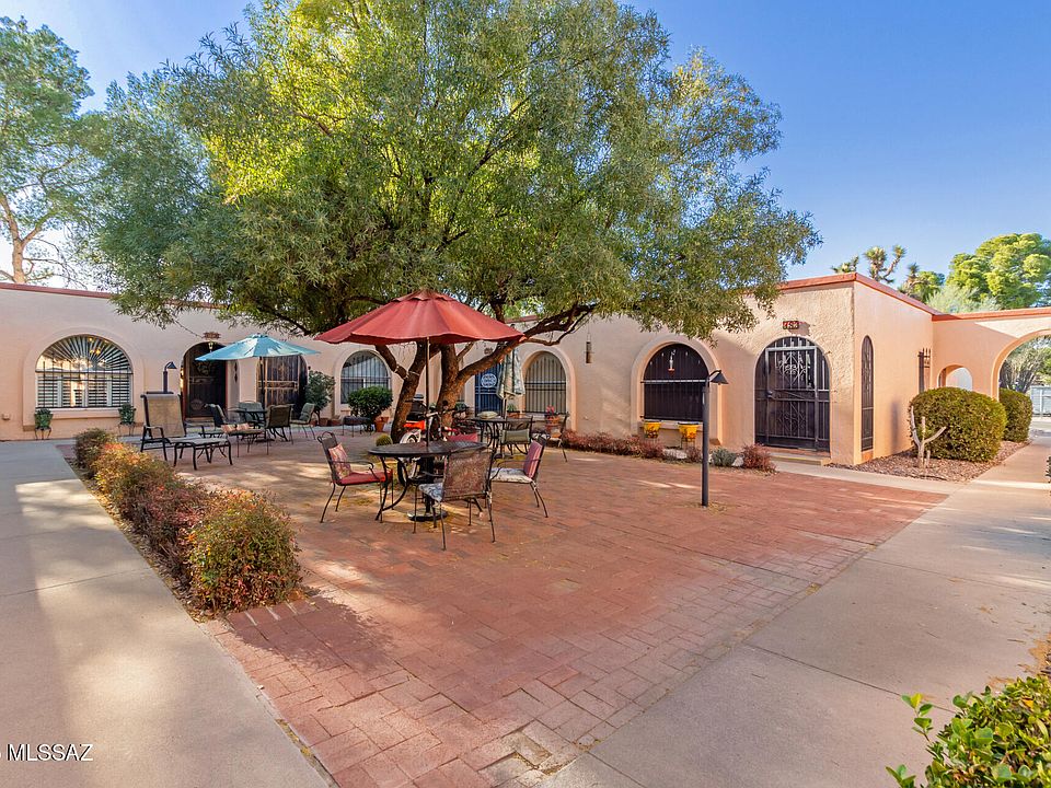1st image of 175 W Calle Del Ano