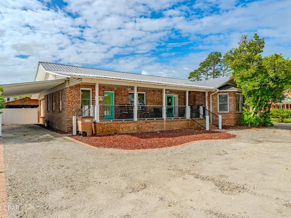 208 16th St, Port Saint Joe, FL 32456