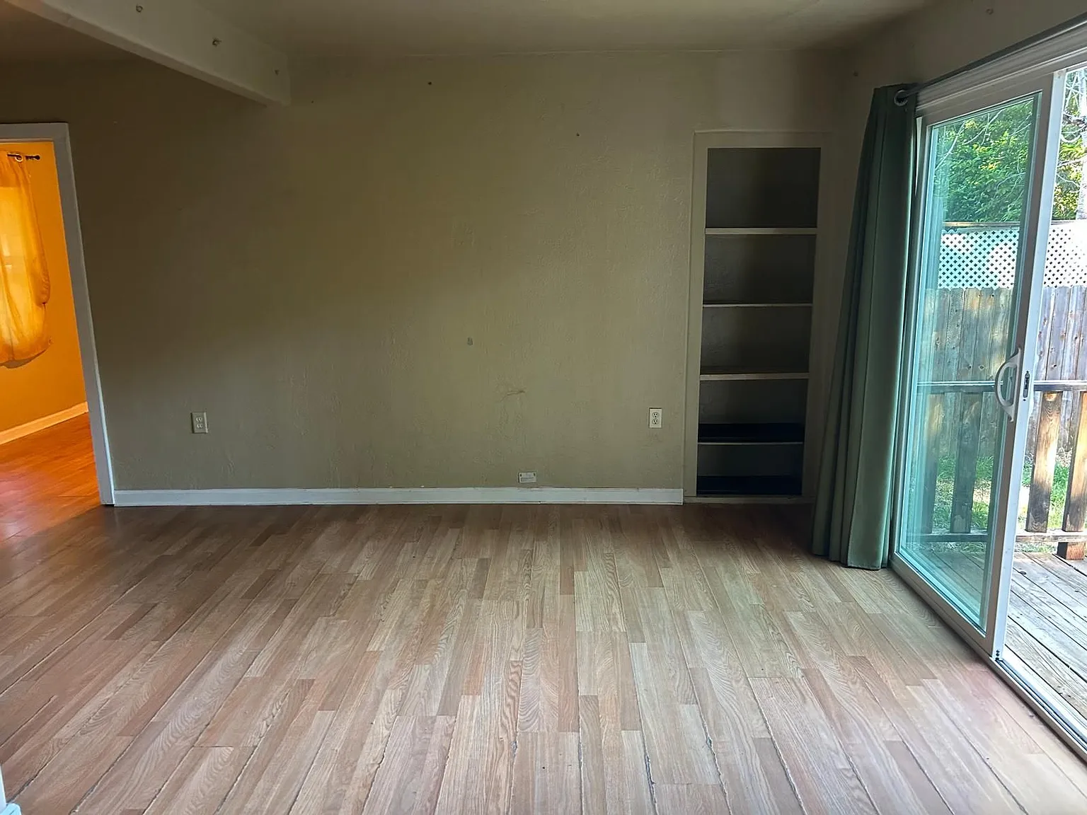 1 bed, 1.0 bath, 635 sqft, $1,750 — Photo 3