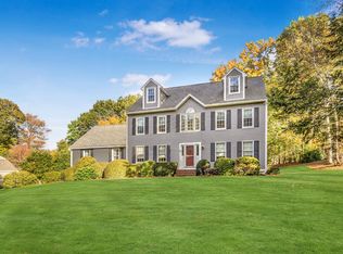 22 Saint Cyr Dr, Hampton, NH 03842