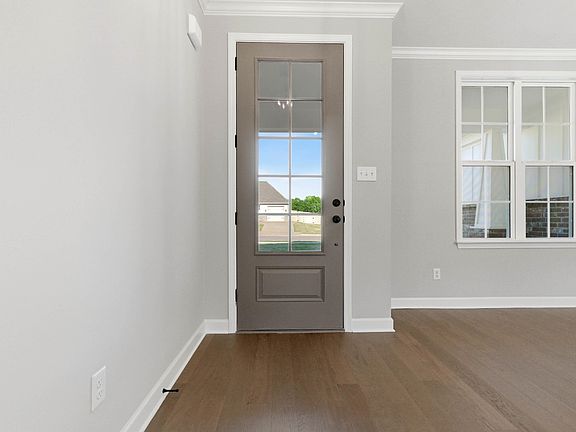 5th image of 40 Grassy Hill Rd