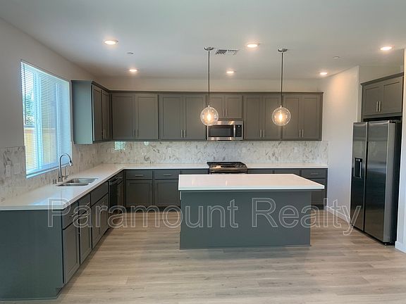 5th image of 886 Shearwater Rd