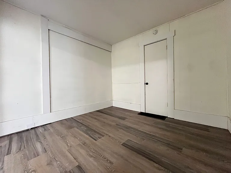 226 N Belleview Pl #C — Photo 4
